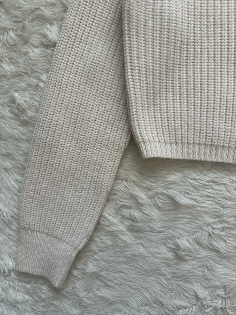 Aritzia Wilfred Nextdoor Sweater Collared 100% Merino Wool Cardigan Cream Sz S - Picture 6 of 12
